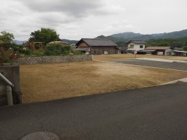 金屋分譲造成地